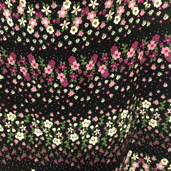 Dress - Picture 4 of 6